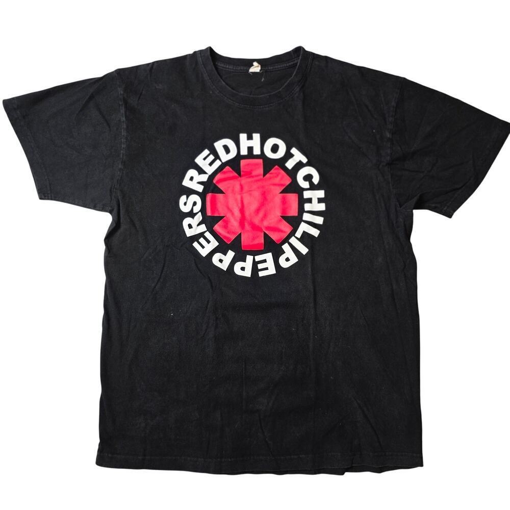 Vintage Y2K Red Hot Chili Peppers band tee XL